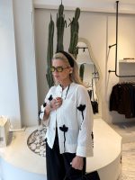 blackcream orchid coat - Image 4