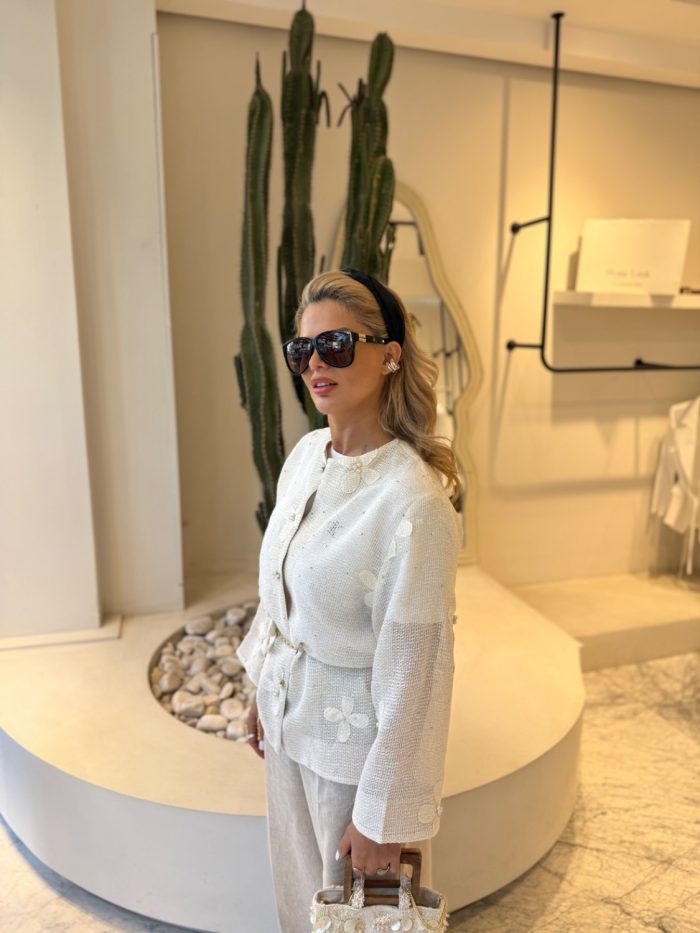 Creamy orchid coat - Image 3