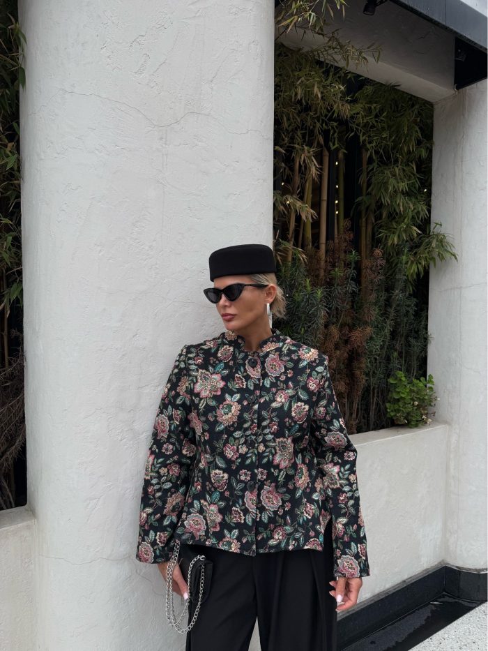flourans coat - Image 2