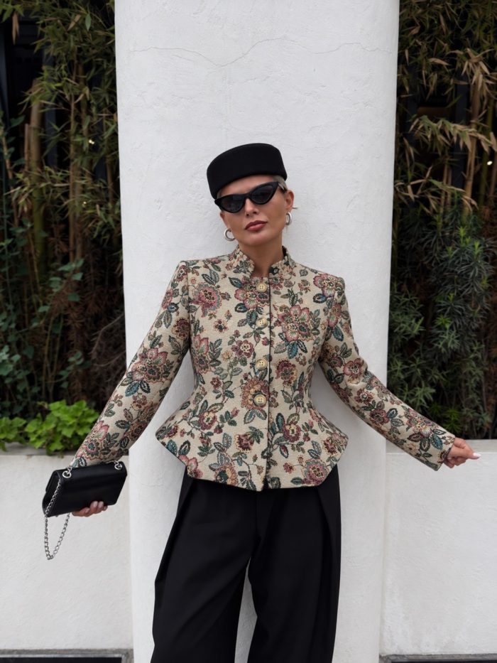flourans coat - Image 9